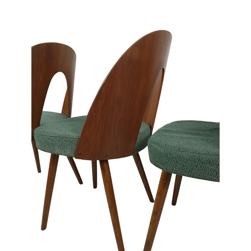 Set of 4 vintage chairs by Antonin Suman for Tatra, 1960s