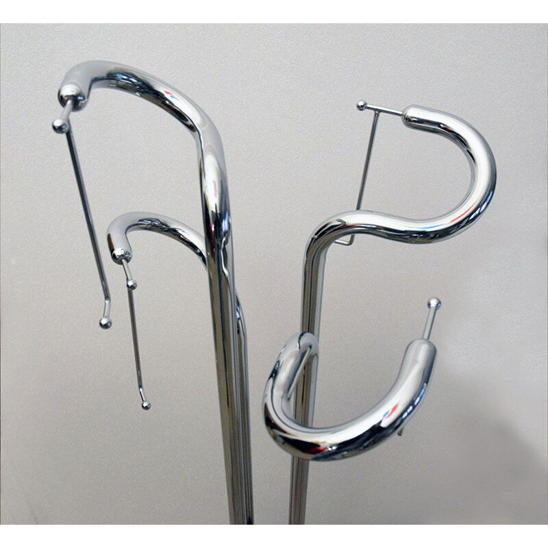 Vintage sculpture coat rack in chromed steel, Italy 1970