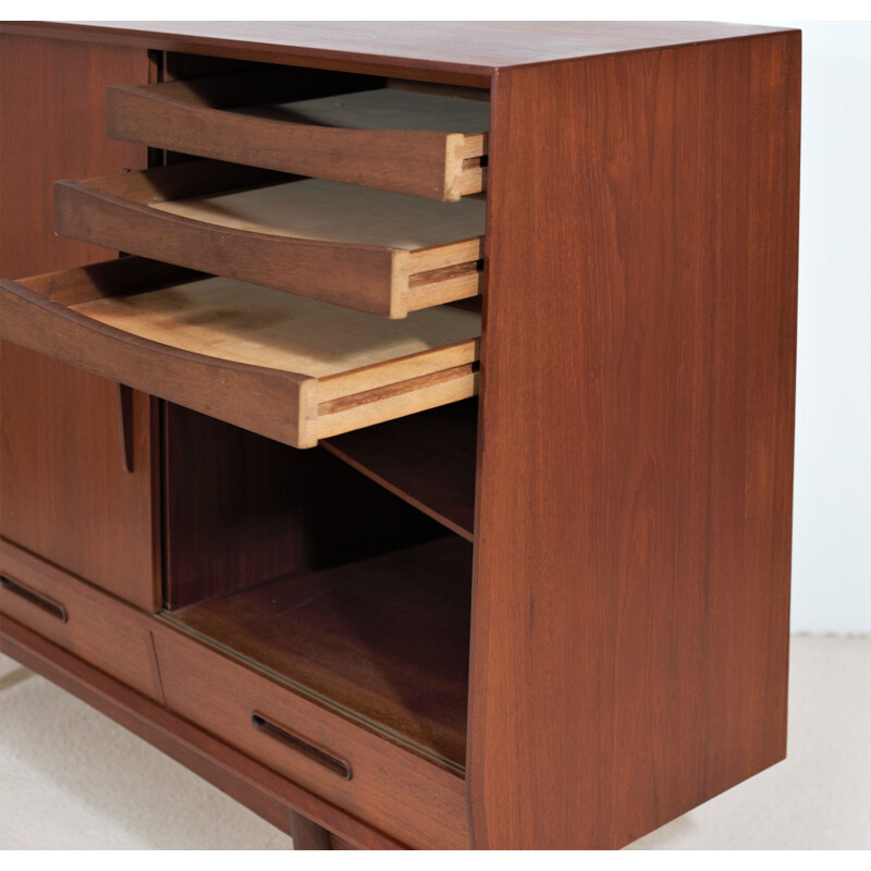 Vintage teak sideboard with 3 sliding doors