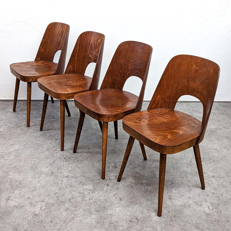 Juego de 4 sillas vintage de madera tratada de Oswald Haerdtl para Ton, Austria 1955