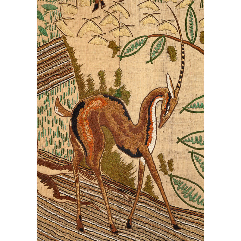 Panneau décoratif vintage art déco représentant un paysage avec deux gazelles, 1900