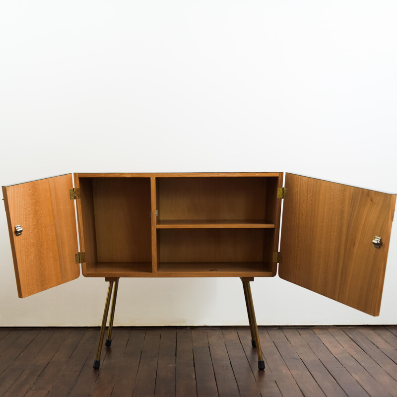 Vintage verralux chest of drawers in walnut with brass details