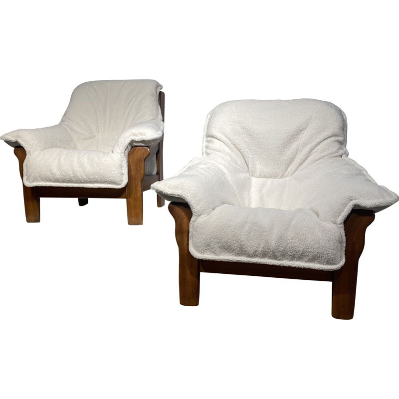 Ein Paar Vintage-Sessel aus Holz und Bouclé