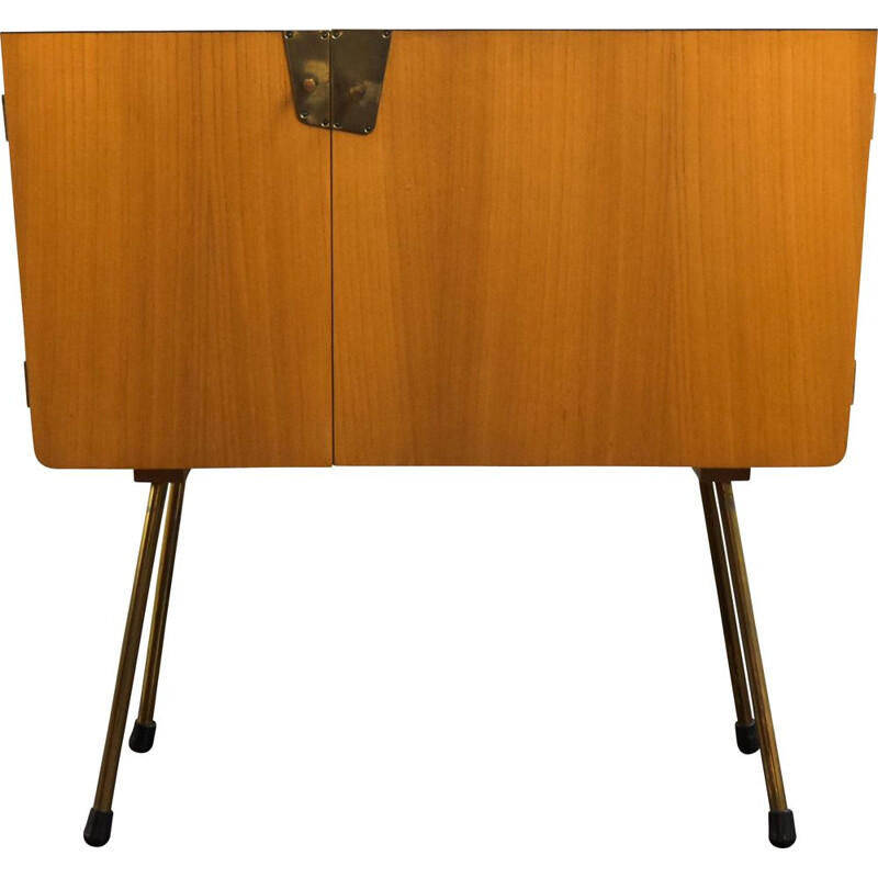 Vintage verralux chest of drawers in walnut with brass details