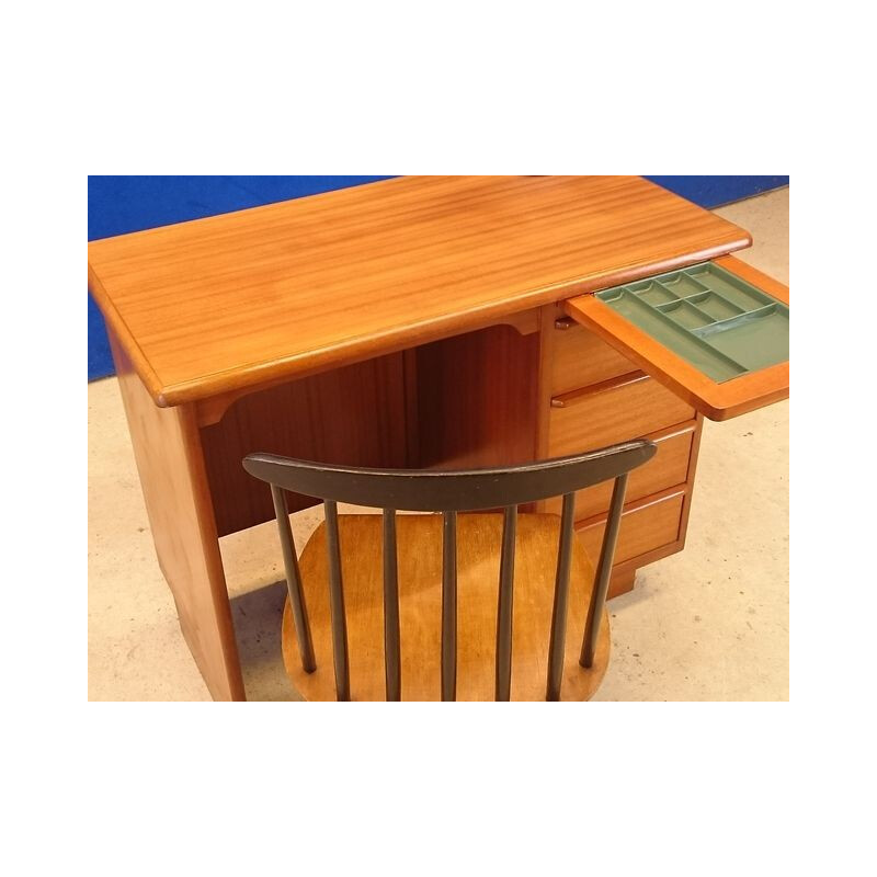 Small Scandinavian teak desk - 1960s