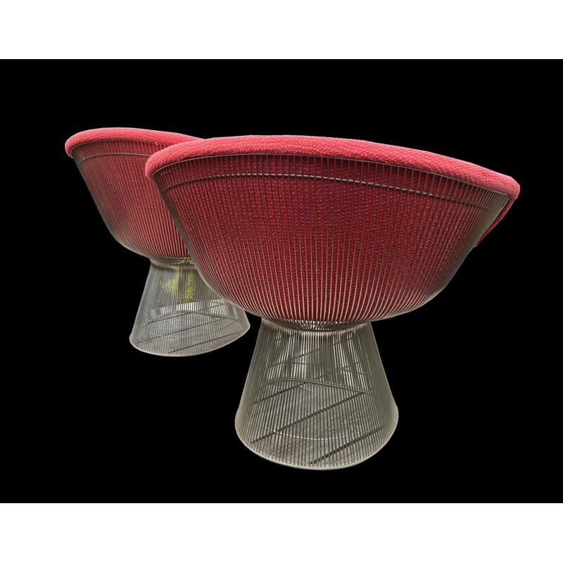 Par de poltronas de cor salmão vintage da Warren Platner para a Knoll International