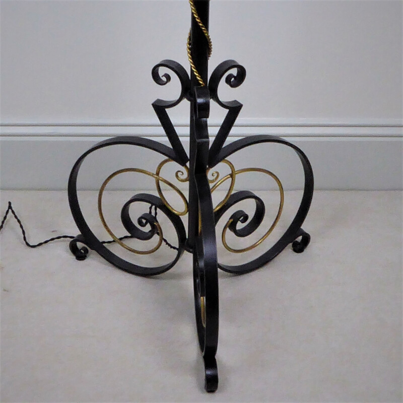 Mid century floor lamp in lacquered with golden metal details - 1950s