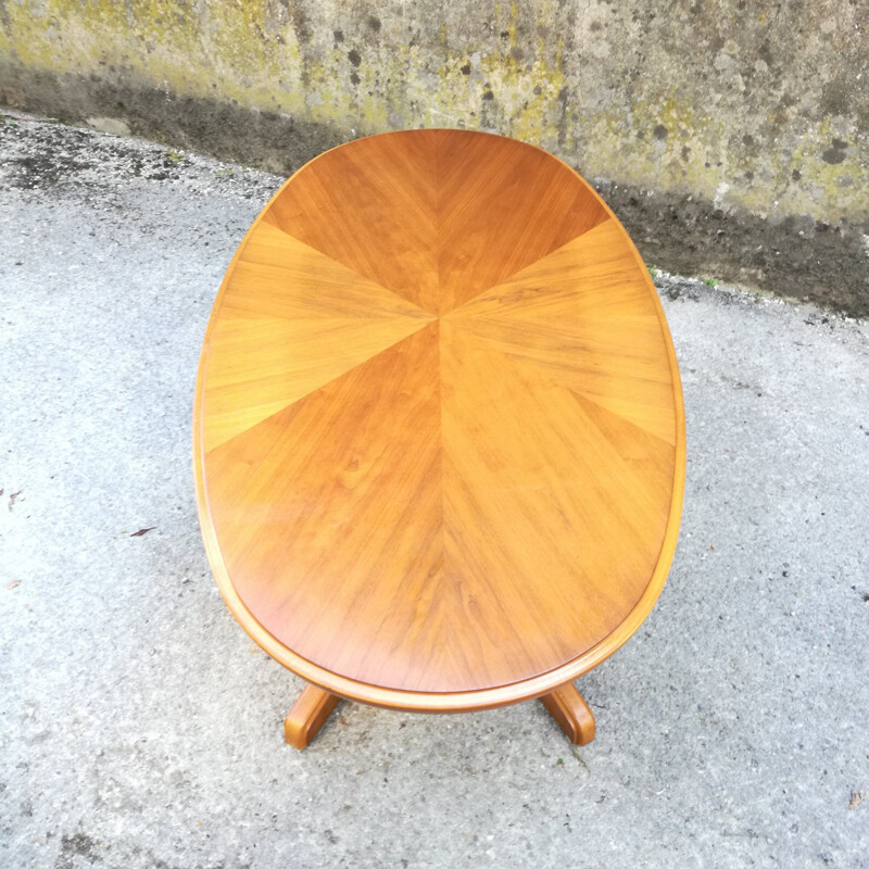 Vintage oval coffee table in walnut with height adjustment from 49 to 69 cm