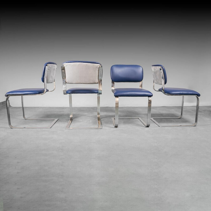 Ensemble de 4 chaises vintage en cuir écologique bleu et métal chromé, 1970