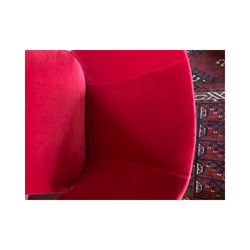 Pair of vintage Italian armchairs in red velvet