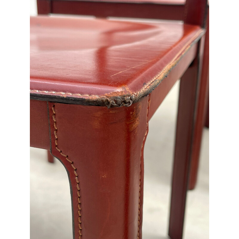 Conjunto de 8 sillas de cuero rojo vintage modelo "Sistina Saddle" de Tito Agnoli para Matteo Grassi, Italia 1980