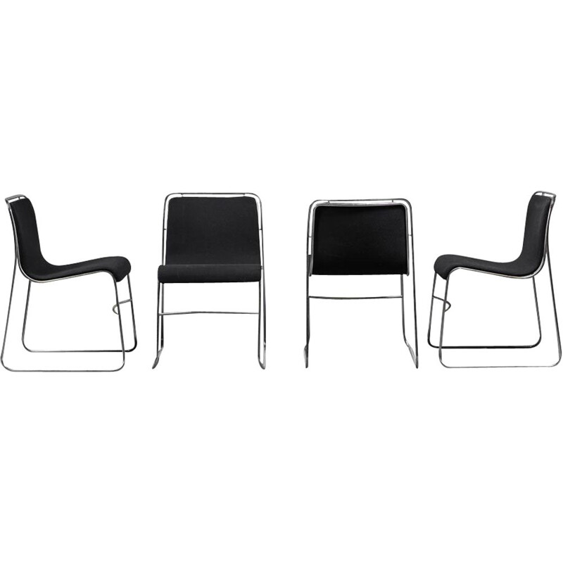Ensemble de 4 chaises vintage en tissu noir et métal, 1970