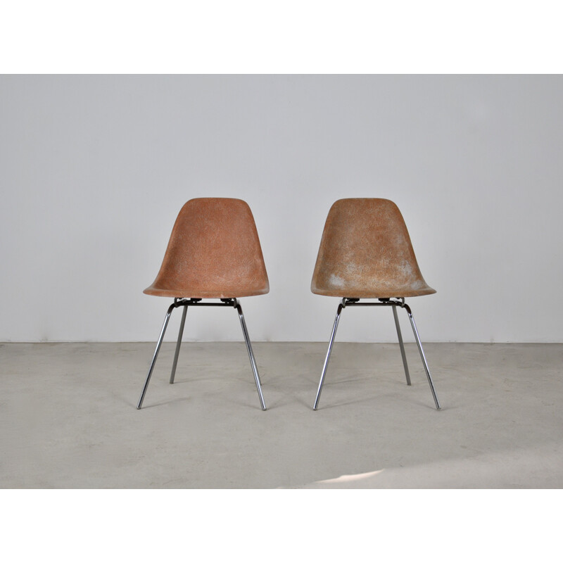 Paire de chaises vintage de Charles and Ray Eames pour Herman Miller, 1960