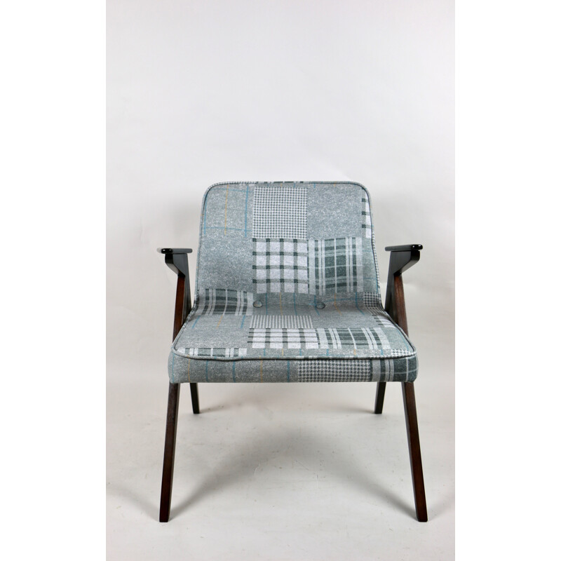 Silla de conejo vintage en damero gris-azul de Józef Chierowski, 1970