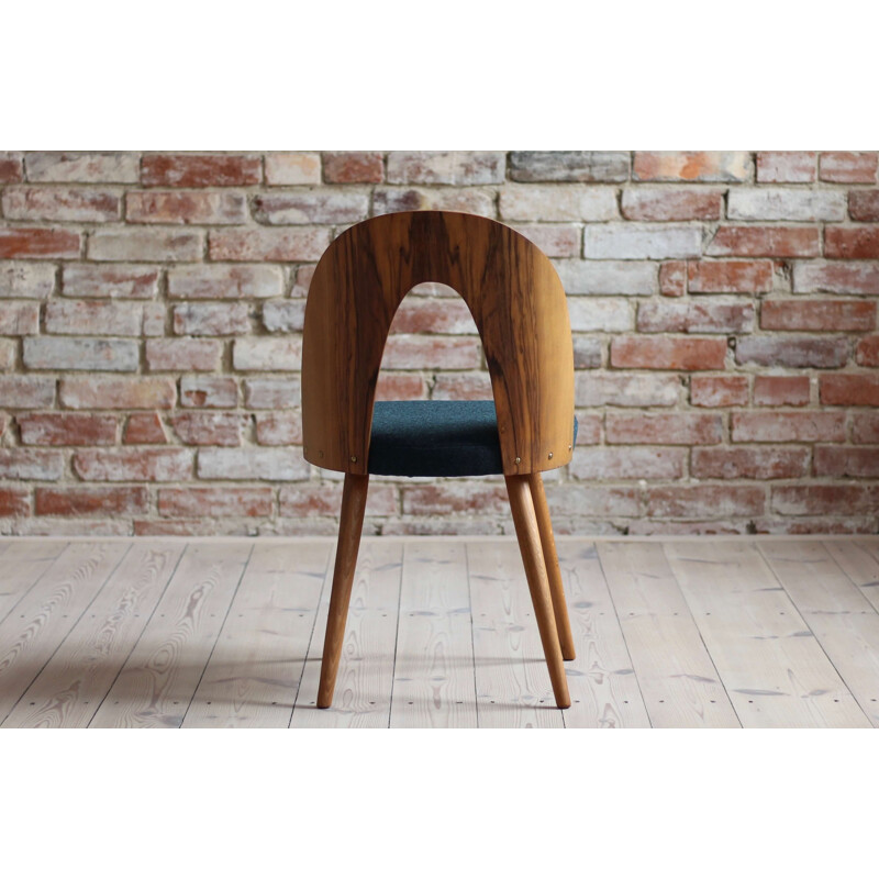 4 chaises de salle à manger vintage en tissu kvadrat d'Antonin Šuman