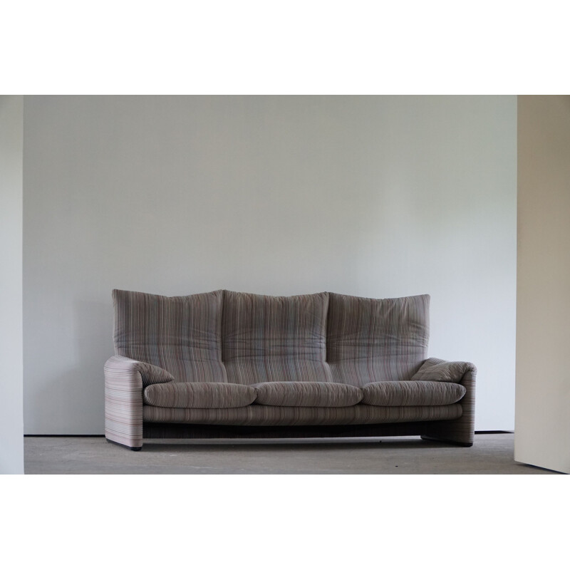 Vintage Maralunga three seater sofa by Vico Magistretti for Cassina, 1970s