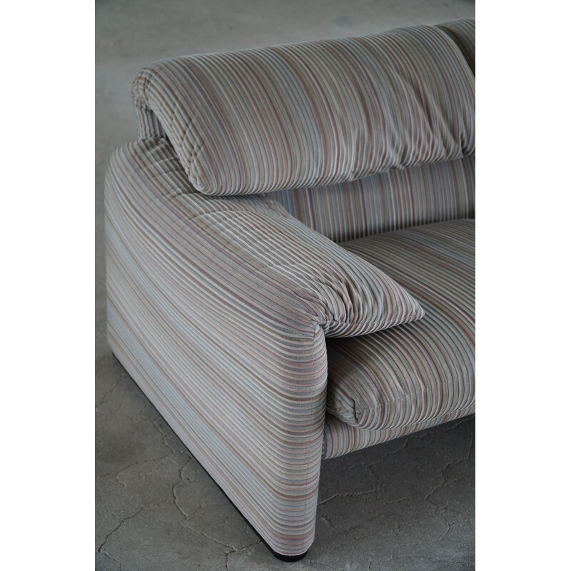 Vintage Maralunga three seater sofa by Vico Magistretti for Cassina, 1970s