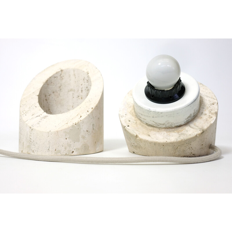 Vintage Italian table lamp in travertine, 1970