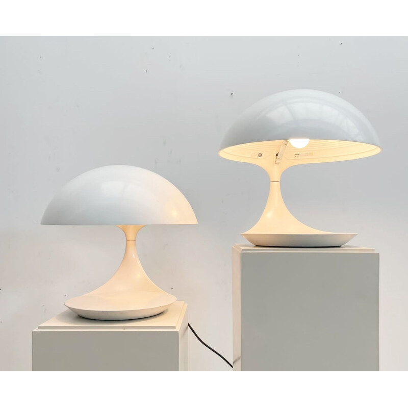 Pair of mid-century resin white table lamps model "Cobra" by Elio Martinelli, Italy 1968