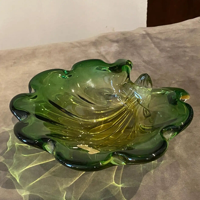 Vintage green and yellow Murano glass bowl with shell by Seguso, Italy 1970