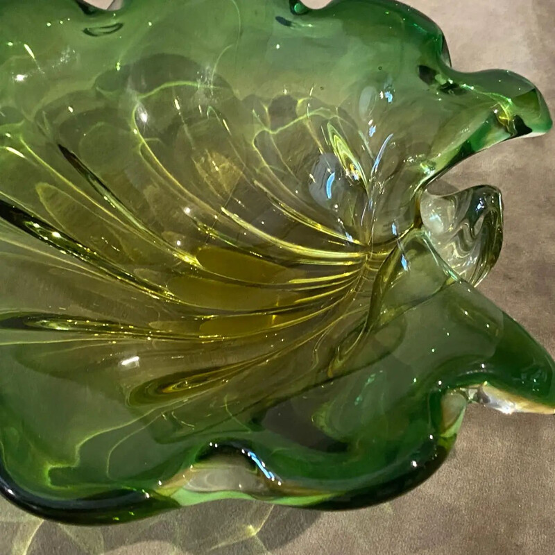 Vintage green and yellow Murano glass bowl with shell by Seguso, Italy 1970