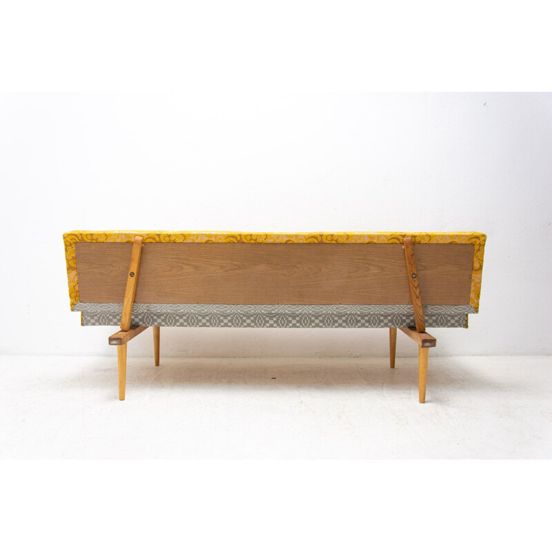 Letto da giorno pieghevole vintage di Miroslav Navrátil, Cecoslovacchia 1960