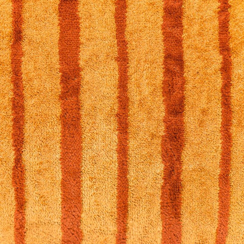 Cadeirão de veludo laranja e castanho vintage, 1970
