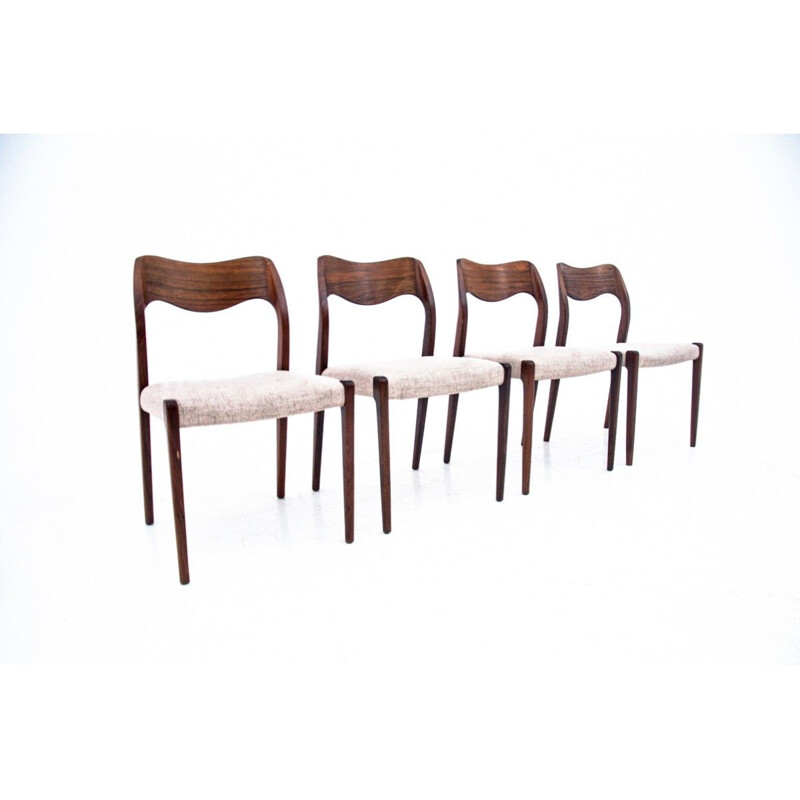 Set of 4 vintage Danish rosewood chairs model 71 by Niels O. Møller, 1960s