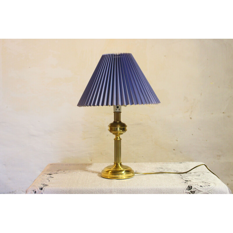 Lampe de table danoise vintage en laiton avec abat-jour bleu