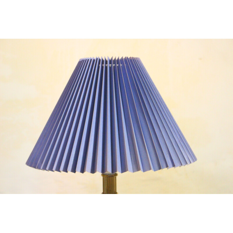 Vintage Deense messing tafellamp met blauwe kap