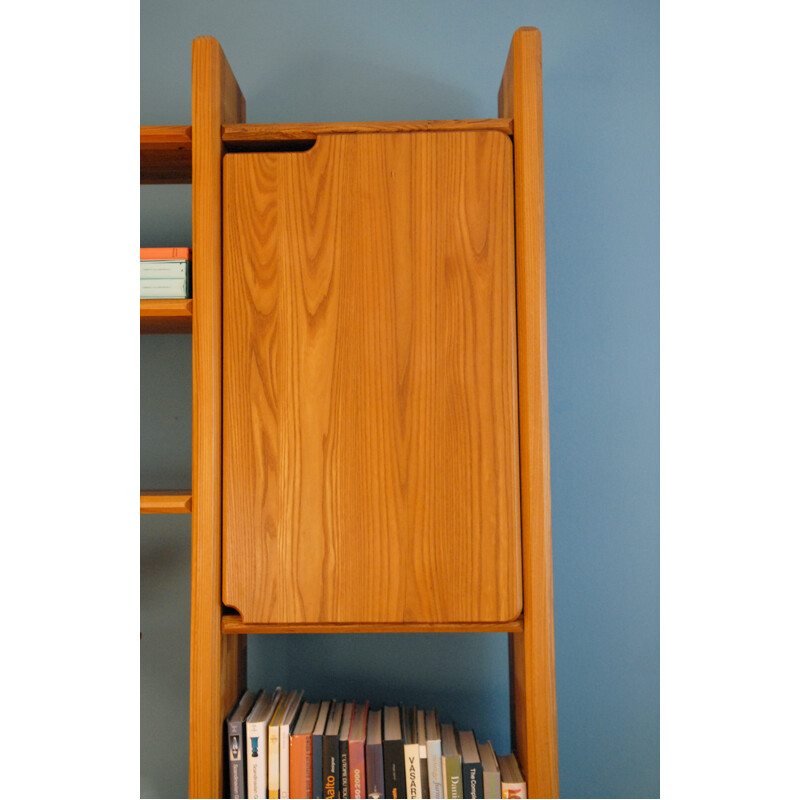 Mid century storage system in solid elm, Pierre CHAPO - 1980s