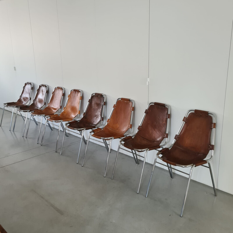 Set di 8 sedie in pelle selezionate da Charlotte Perriand per Les Arcs, Francia 1960