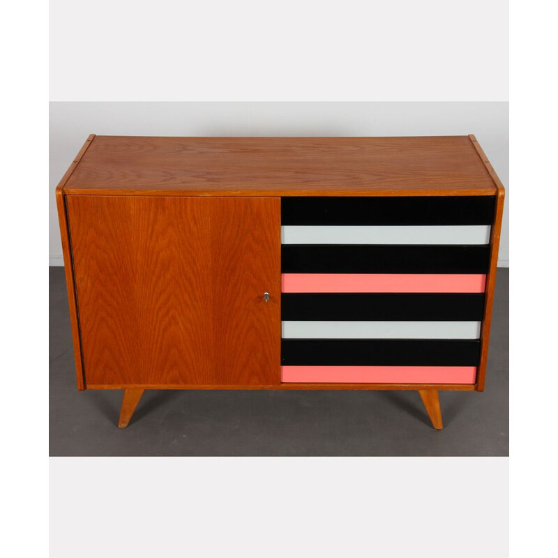 Vintage "U-458" chest of drawers with pink drawers by Jiri Jiroutek, 1960s