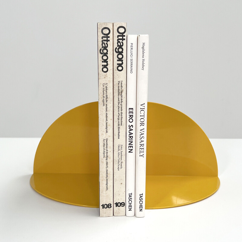 Pair of vintage yellow bookends model 4909 by Giotto Stoppino for Kartell, 1970s