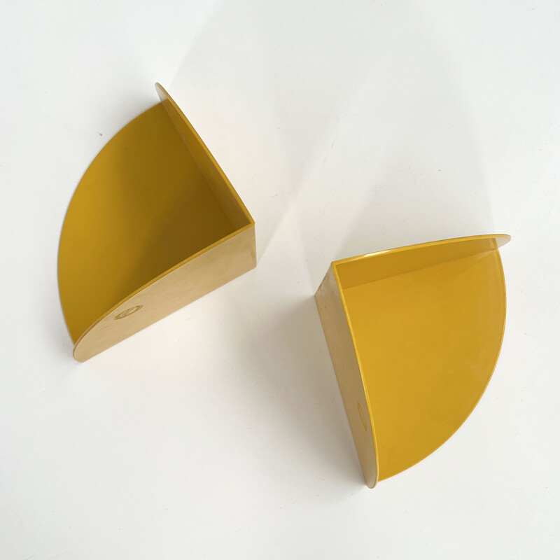 Pair of vintage yellow bookends model 4909 by Giotto Stoppino for Kartell, 1970s