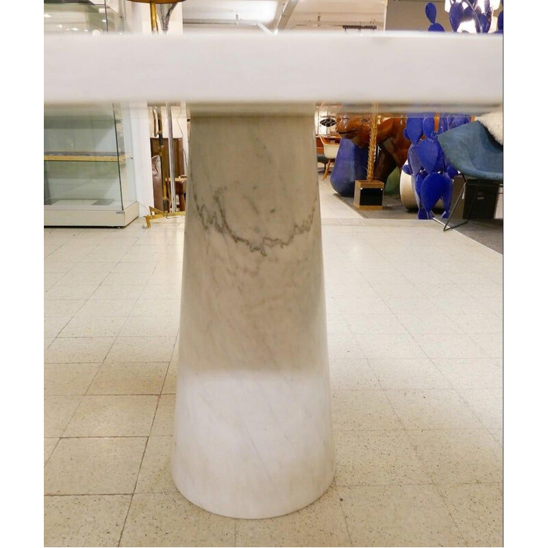 Mid-century white marble round dining table by Angelo Mangiarotti, 1970s