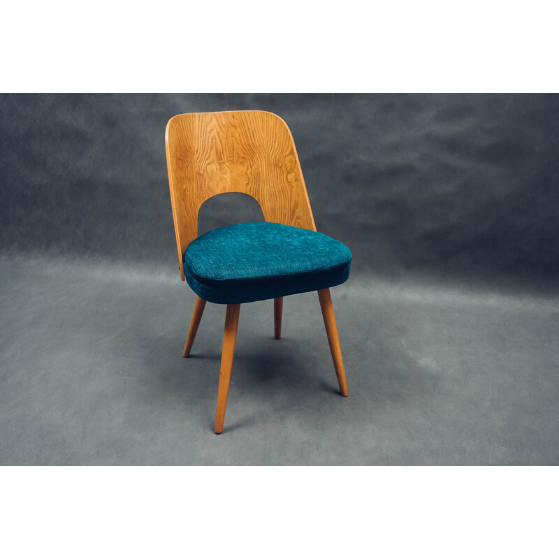 Lot de 4 chaises vintage en frêne et tissu bleu denim par Oswald Haerdtl, 1960