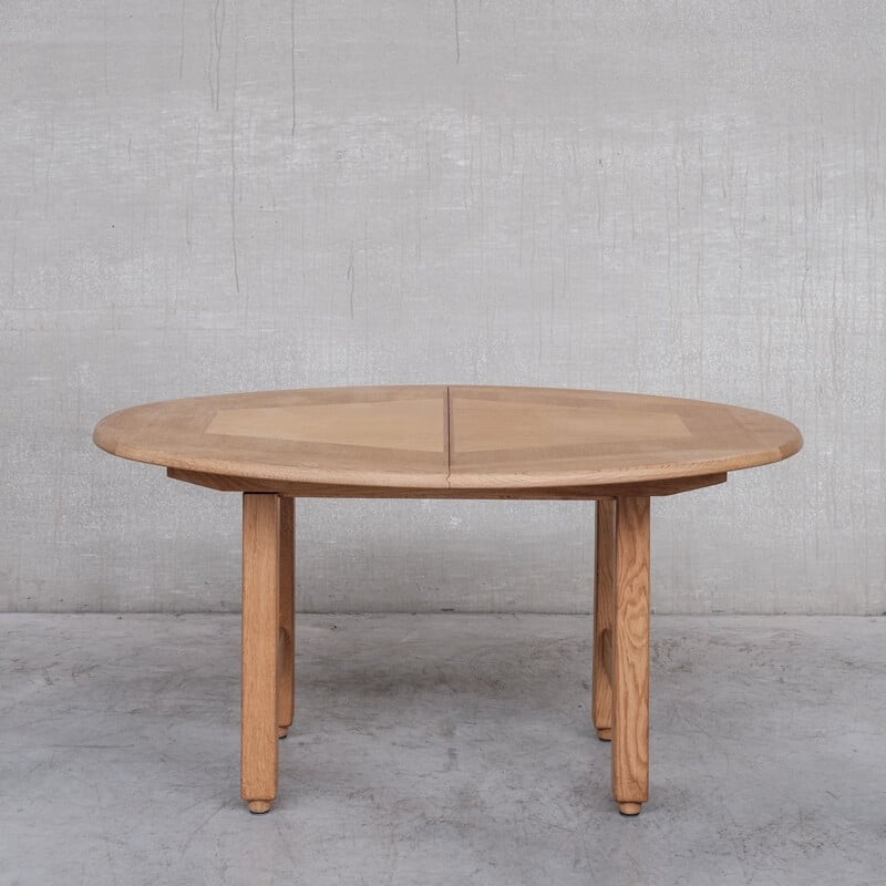 Oakwood oval French mid-century dining table by Guillerme et Chambron, 1970s