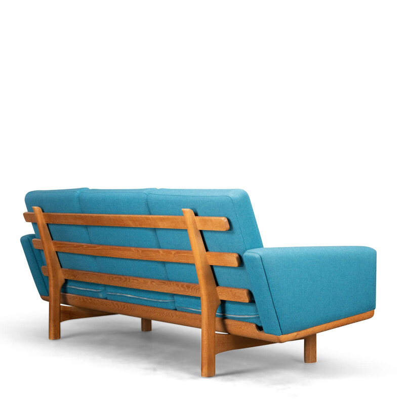 Sofá dinamarquês Vintage Ge2363 com três lugares por Hans J. Wegner para Getama, 1960