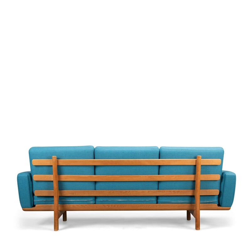 Vintage danish Ge2363 three-seater sofa by Hans J. Wegner for Getama, 1960s