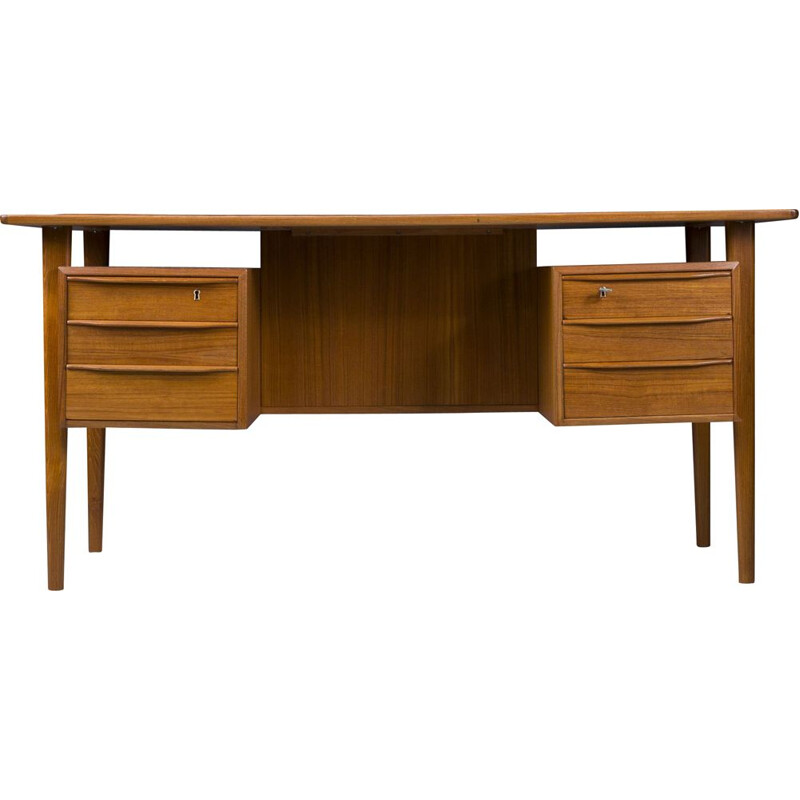 Scrivania danese vintage in teak di Peter Lovig Nielsen per Hedensted Mobelfabrik, 1961