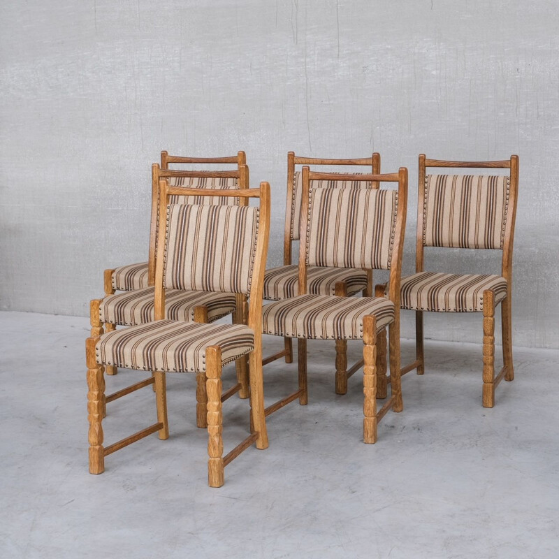 Ensemble de 6 chaises vintage rembourrées en chêne par Henning Kjaernulf, Danemark 1960