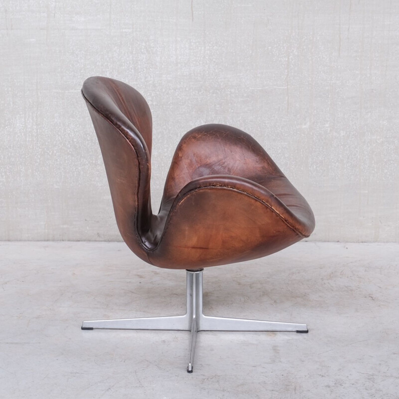 Vintage "3320" armchair by Arne Jacobsen for Fritz Hansen, 1960s