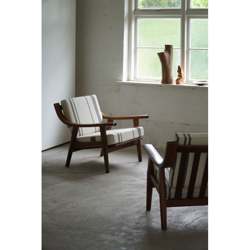 Paar vintage fauteuils in savate wol van Hans J. Wegner voor Getama
