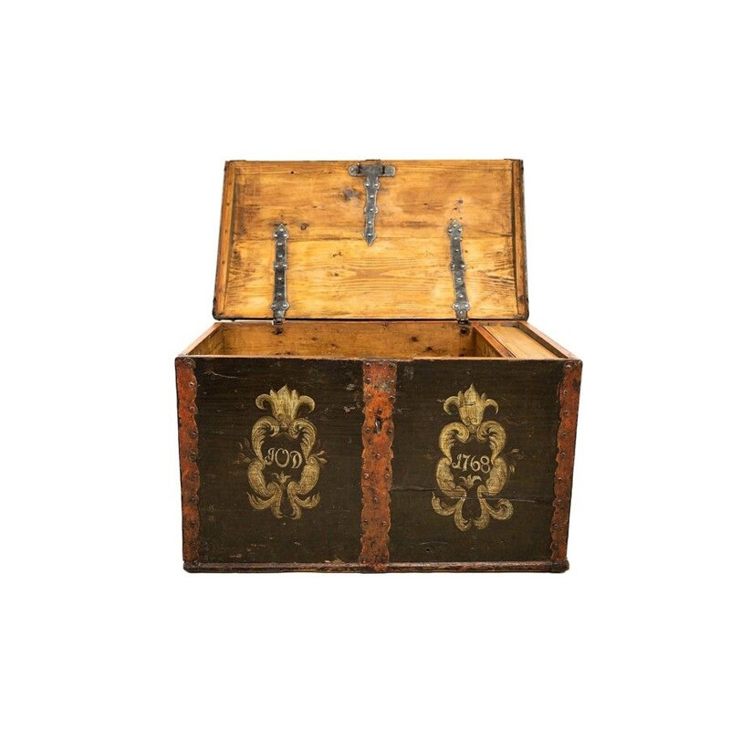 Scandinavian vintage wedding chest Folk Art, 1768