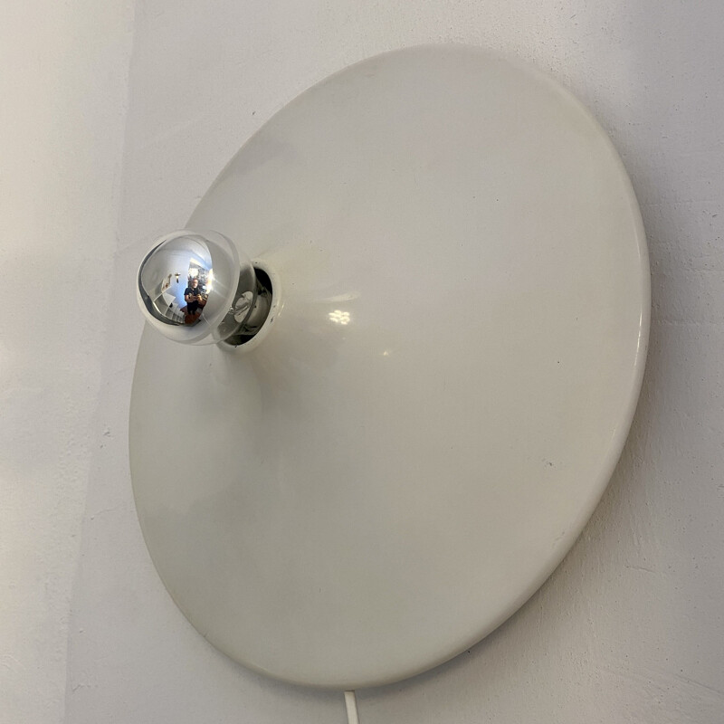 Lampada da parete vintage "Disco" in alluminio laccato bianco di Gianluigi Gorgoni, 1970