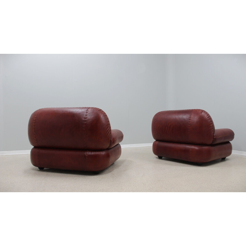 Pair of vintage Sapporo leather armchairs by Mobil Girgi, Italy 1970