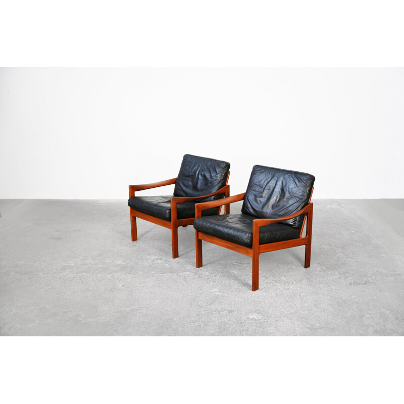 Pair of vintage teak armchairs by Illum Walkelsø for Niels Eilersen, 1960s