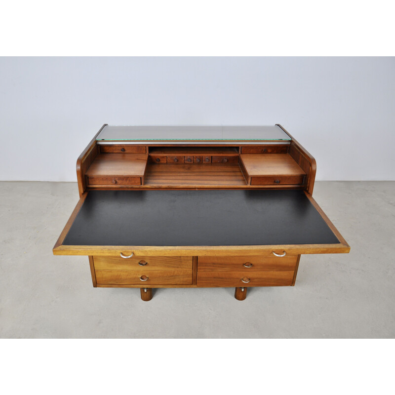 Mesa rolante de madeira Vintage de Gianfranco Frattini para Bernini, 1960