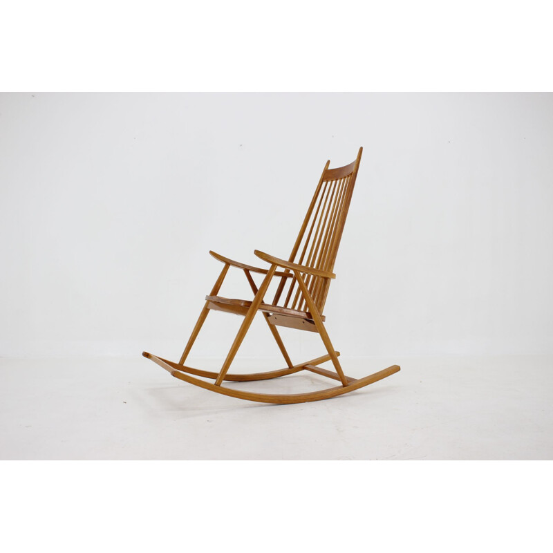 Vintage beechwood rocking chair by Varjosen Puunjalostus, Finland 1960s